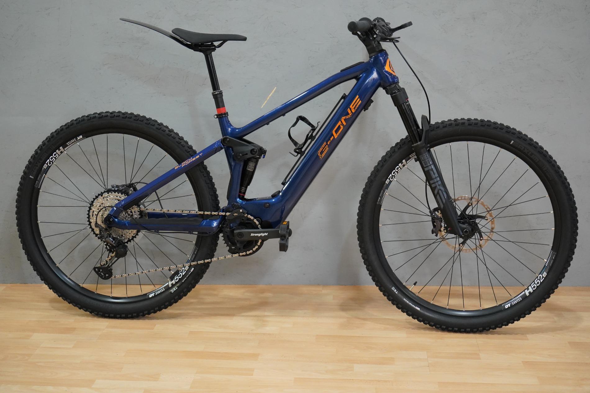 G-One BLACK FOREST FS1